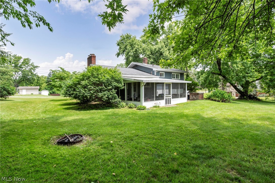 12880 Sunset Circle NW Uniontown OH 44685