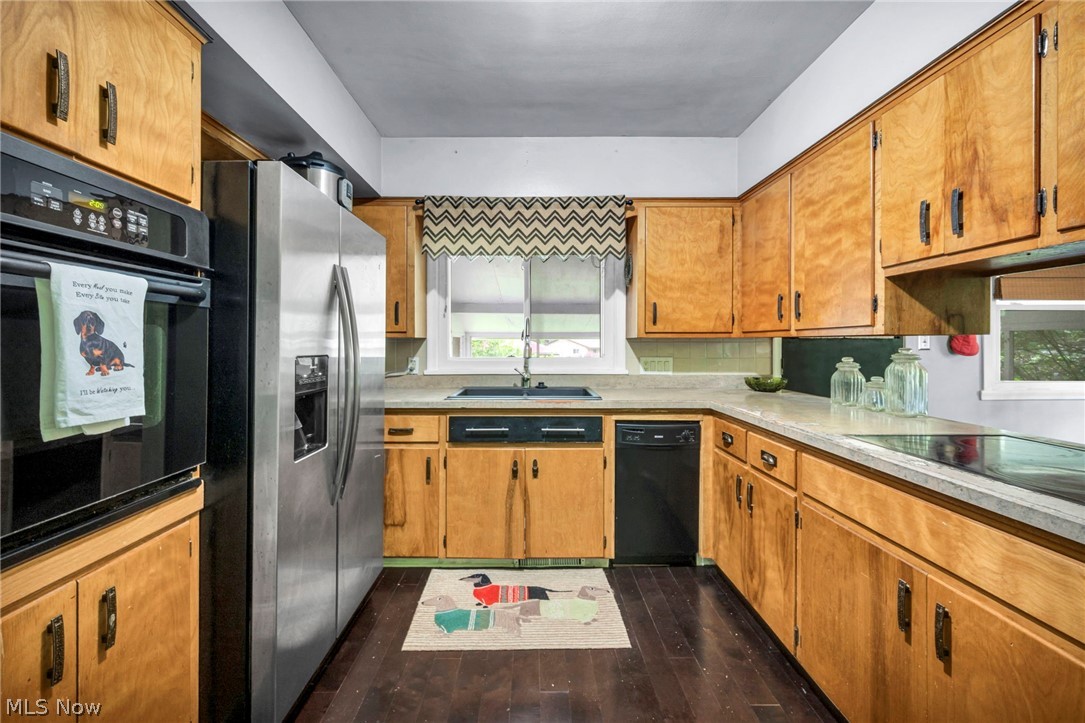 12880 Sunset Circle NW Uniontown OH 44685