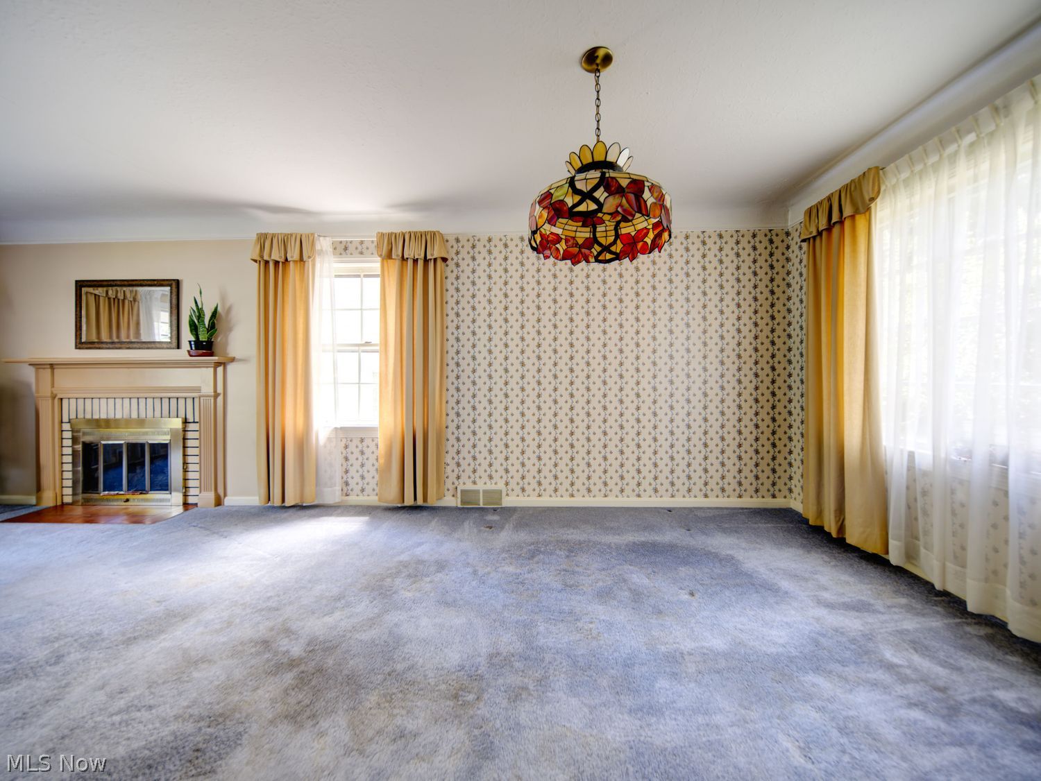 1382 Clearview Road Cleveland OH 44124