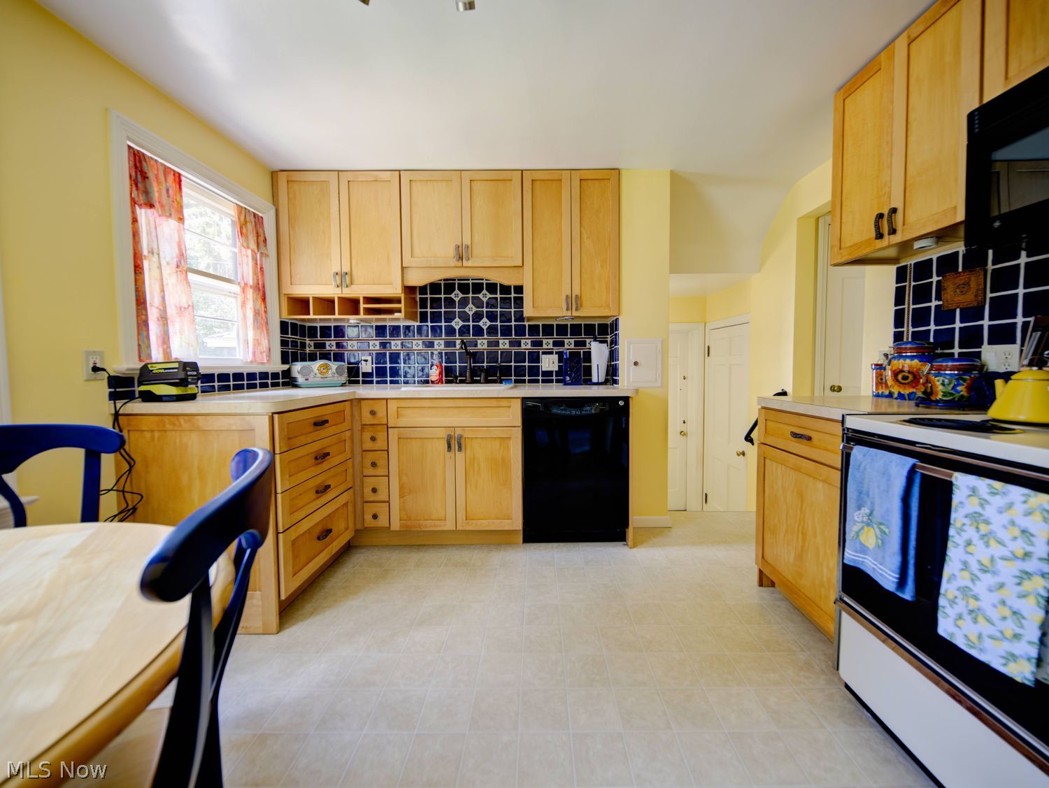 1382 Clearview Road Cleveland OH 44124