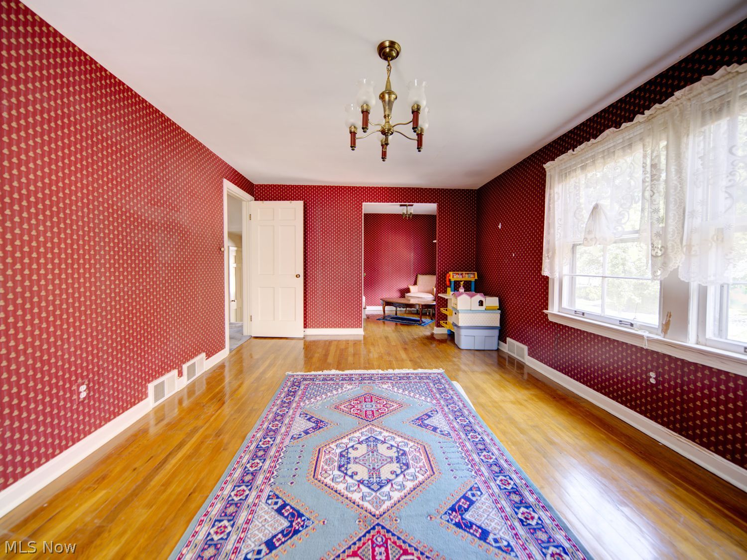 1382 Clearview Road Cleveland OH 44124