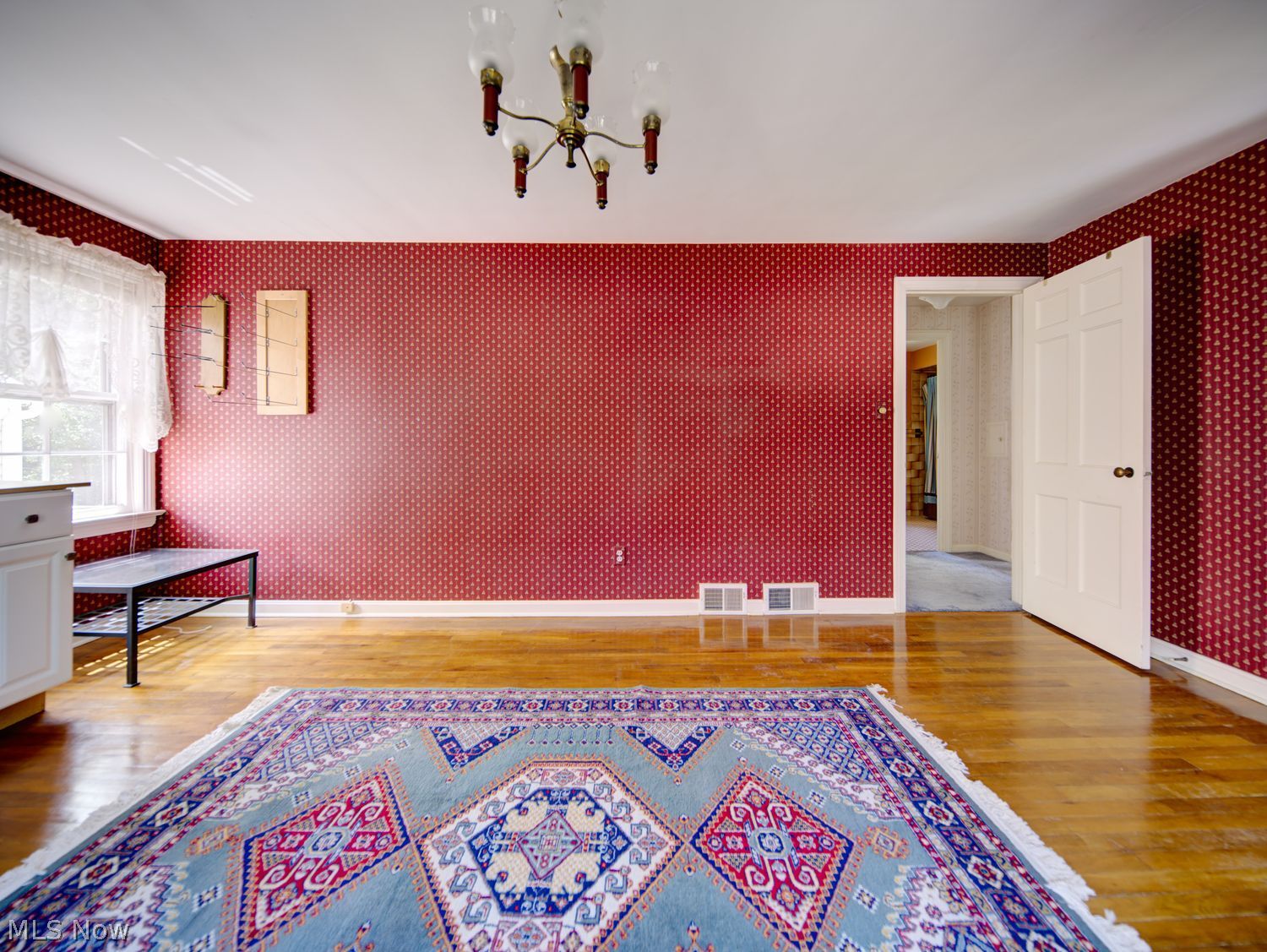 1382 Clearview Road Cleveland OH 44124