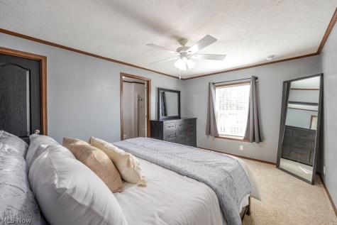2212 Kingsbury Drive SW Canton OH 44706