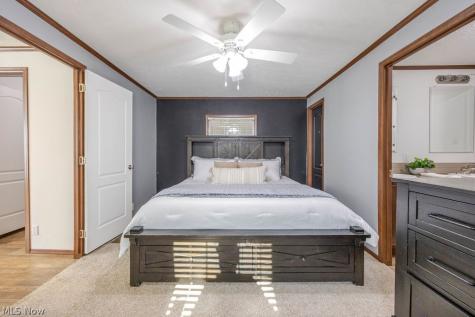 2212 Kingsbury Drive SW Canton OH 44706