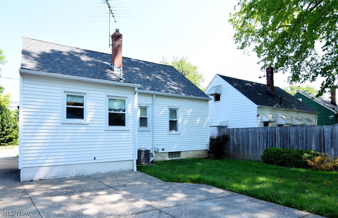 25600 Zeman Avenue Euclid OH 44132