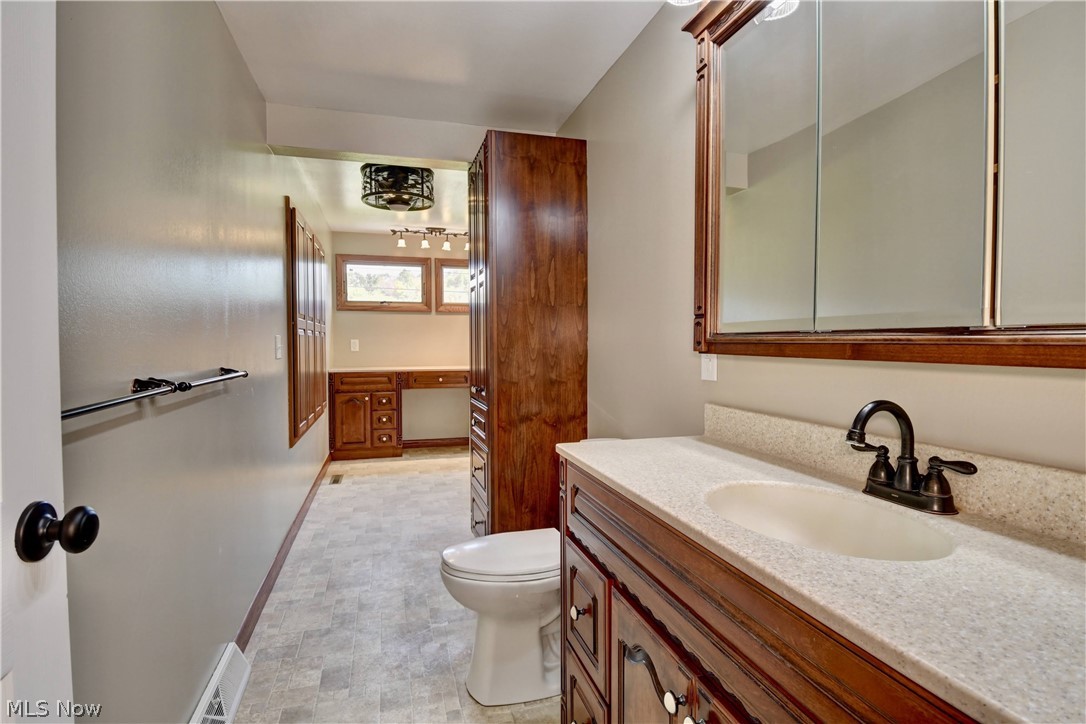 1184 Dawn Drive NE New Philadelphia OH 44663