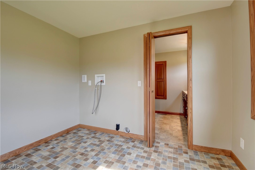 1184 Dawn Drive NE New Philadelphia OH 44663