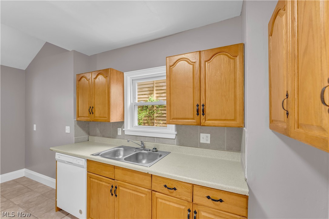 3663 Randolph Road Cleveland Heights OH 44121
