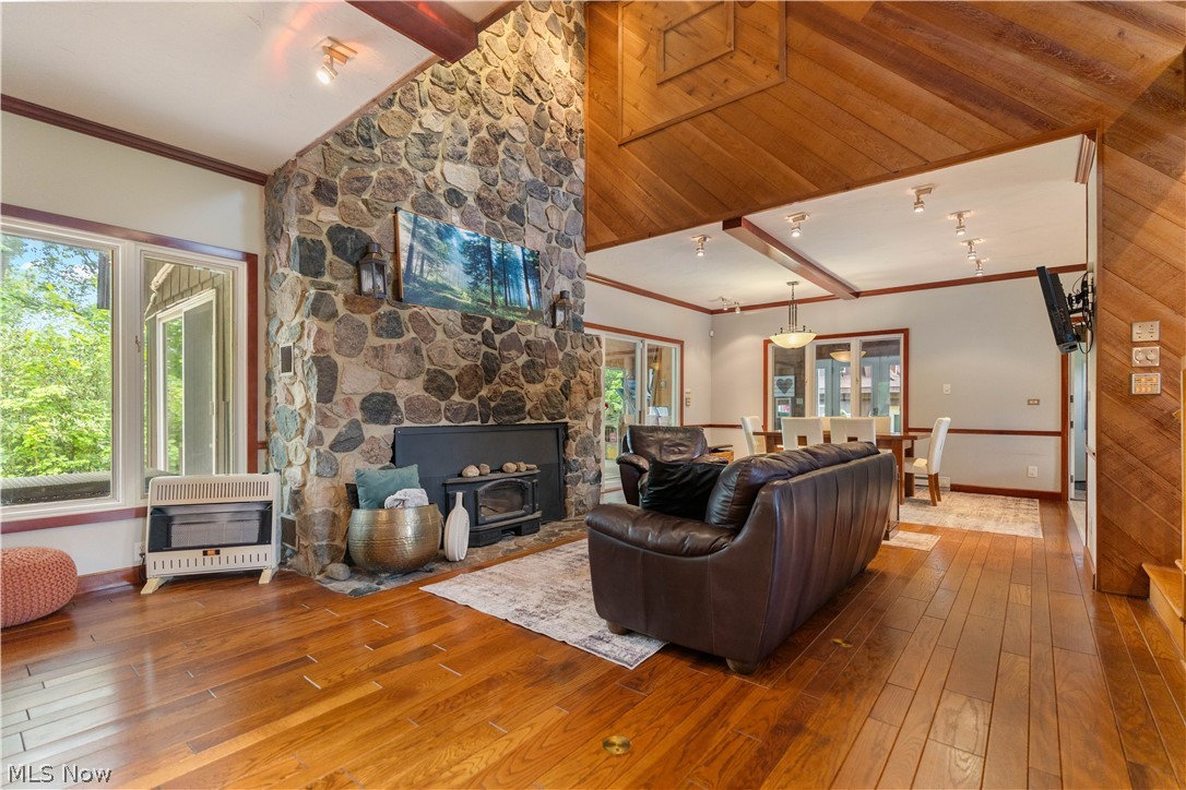 5587 Charleston Road Newton Falls OH 44444