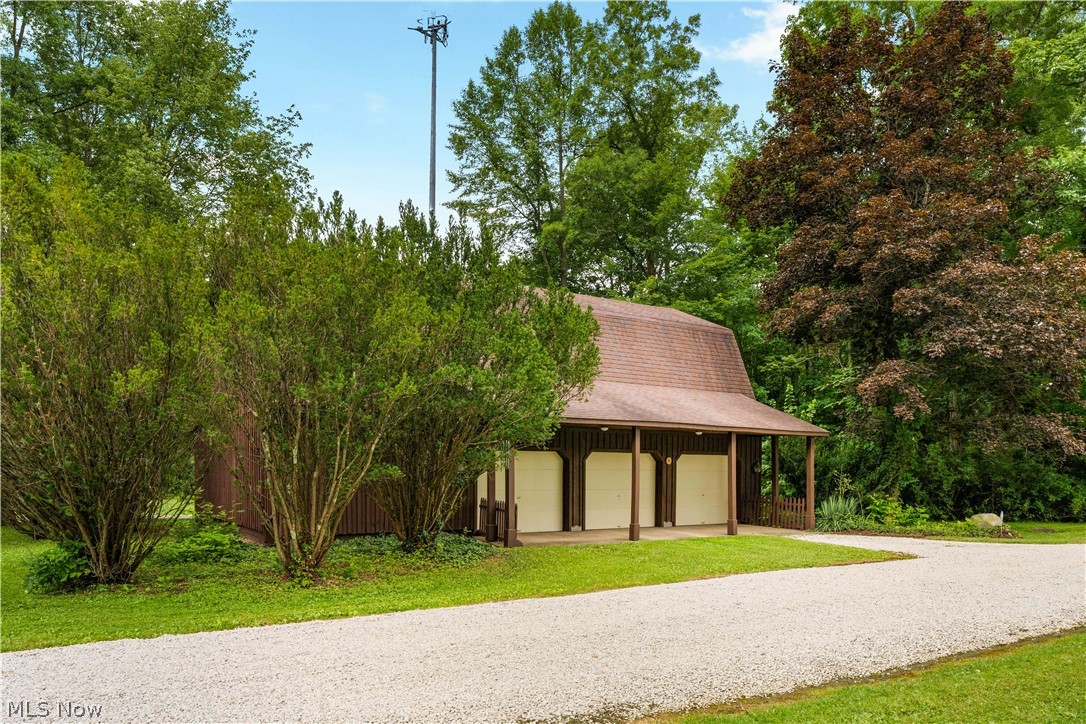 5587 Charleston Road Newton Falls OH 44444