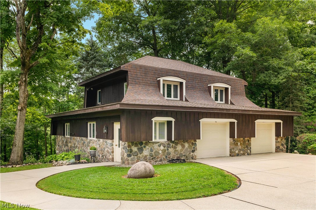 5587 Charleston Road Newton Falls OH 44444