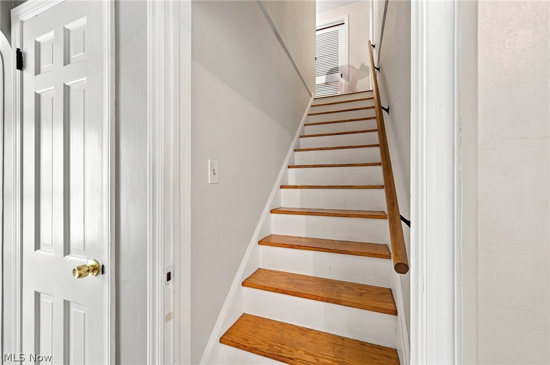 26737 Lake Road Bay Village OH 44140