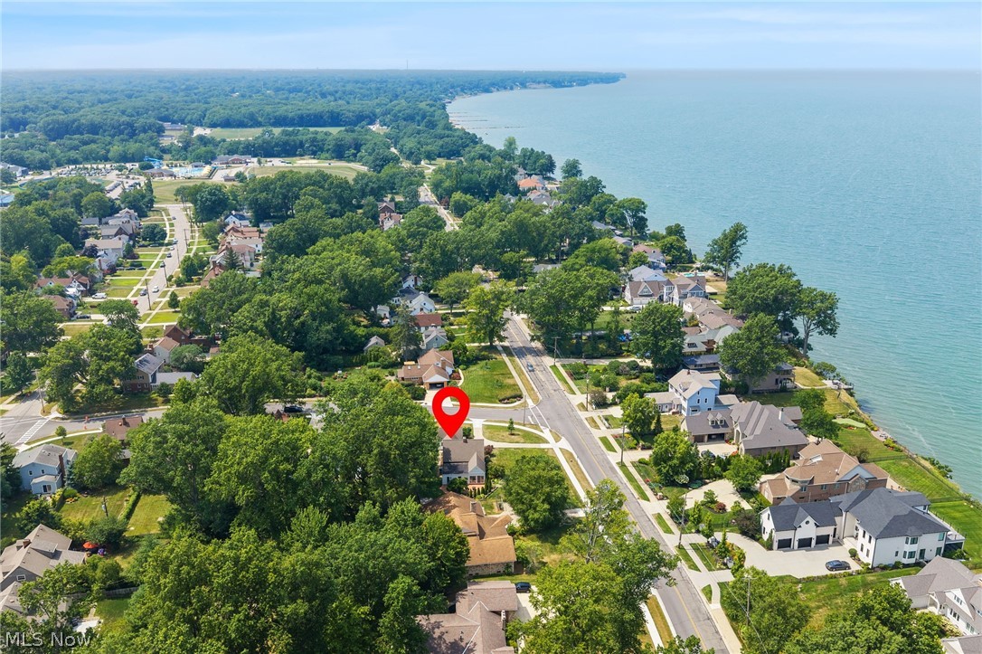 26737 Lake Road Bay Village OH 44140