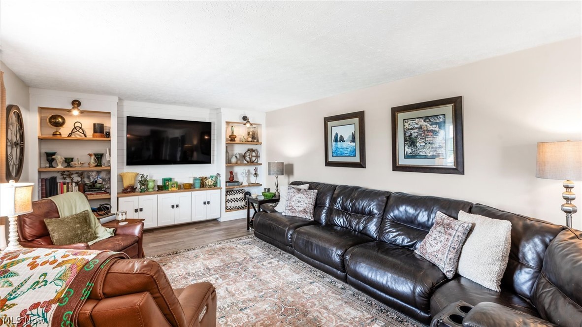 6825 Tower Lane Nashport OH 43830