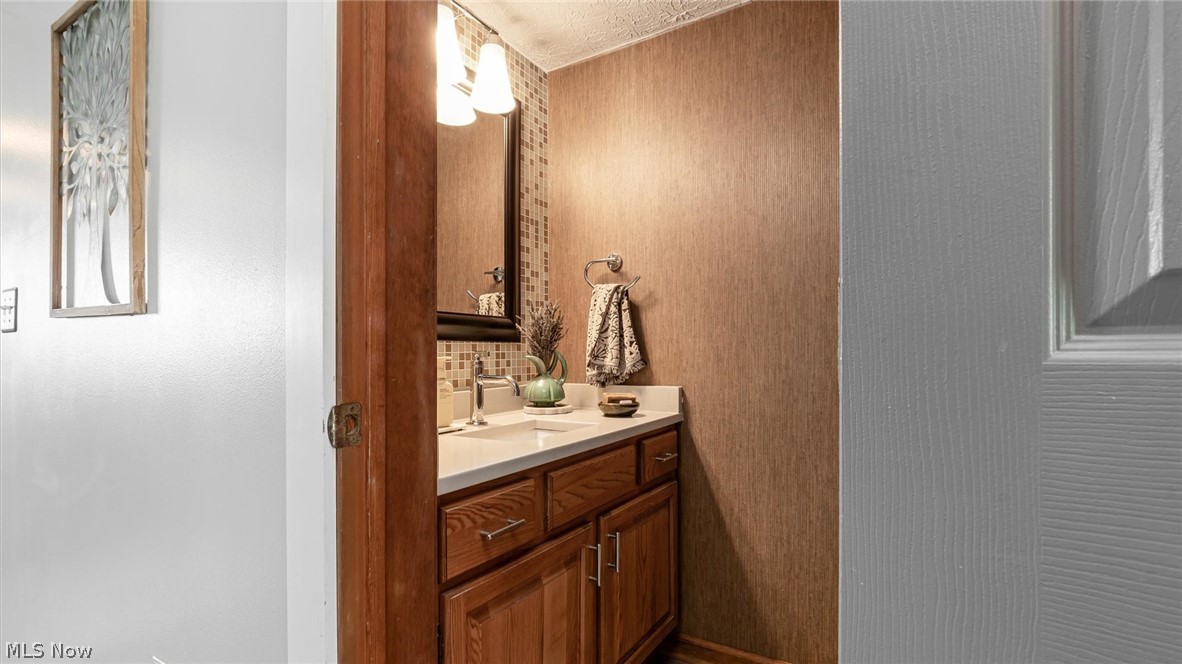 6825 Tower Lane Nashport OH 43830