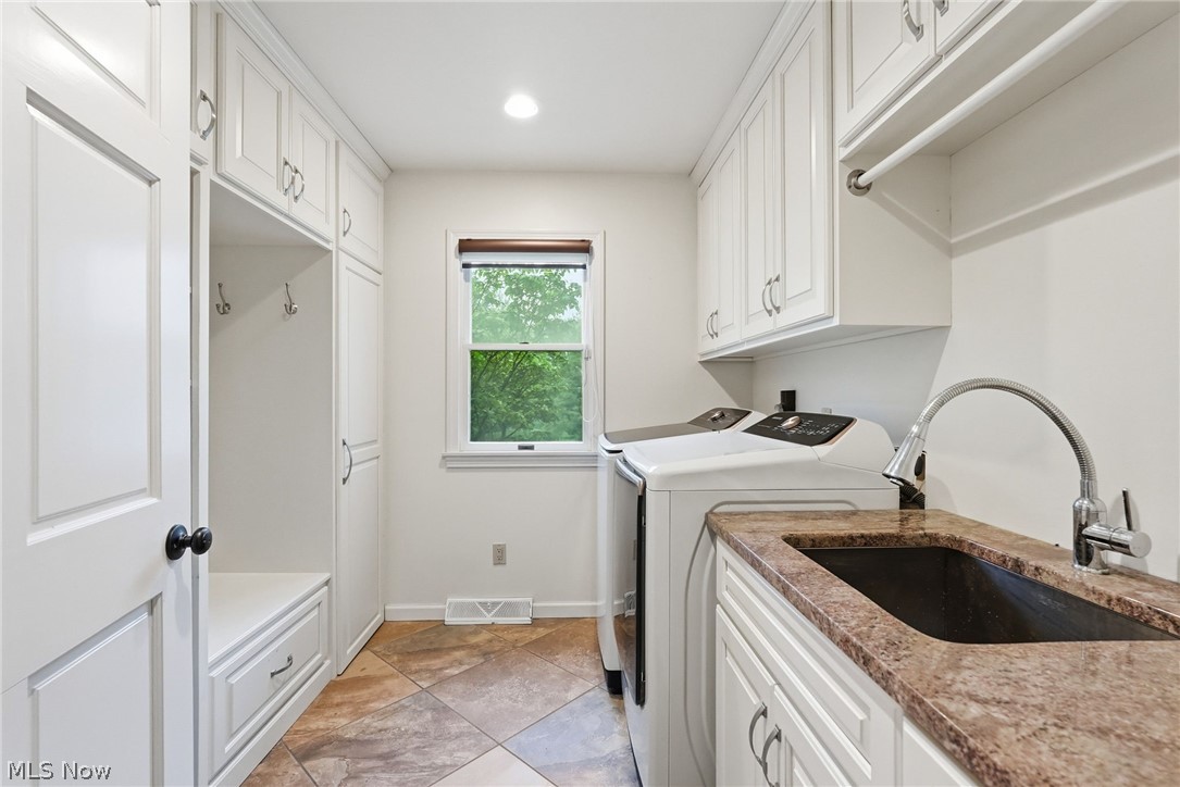 8315 Misty Ridge Trail Poland OH 44514