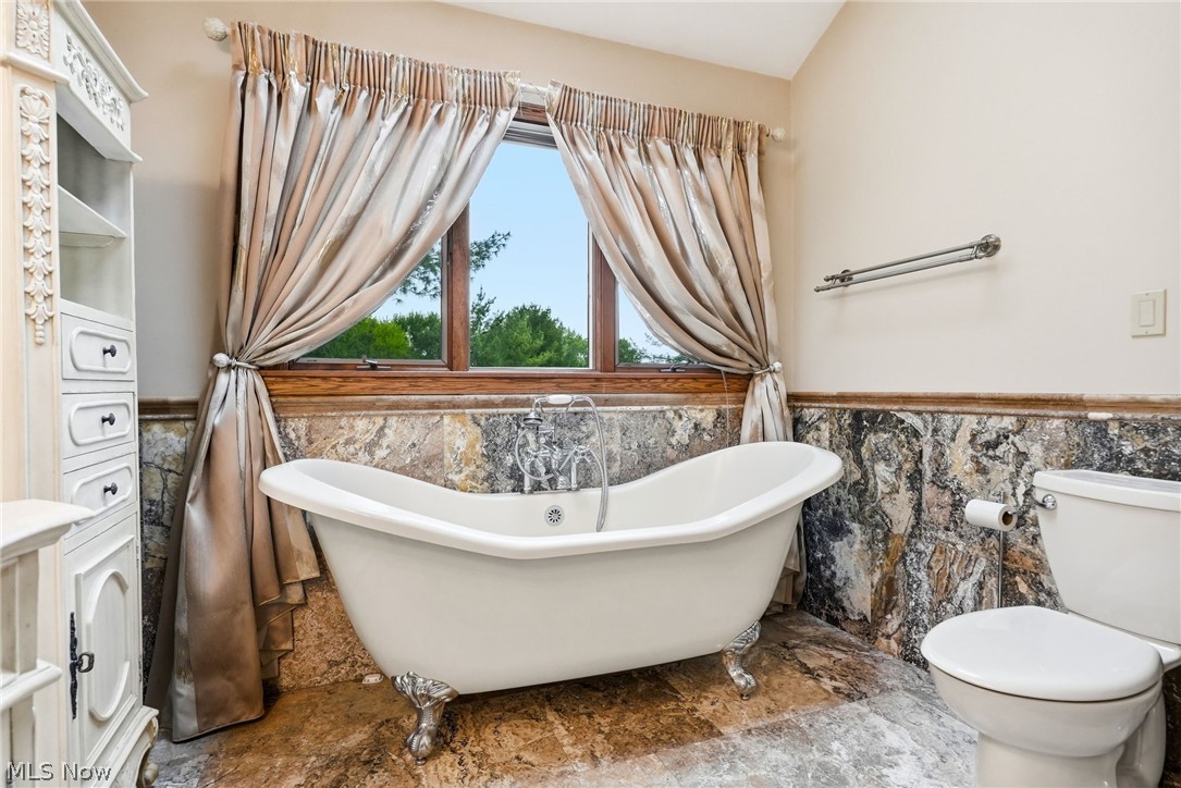 8315 Misty Ridge Trail Poland OH 44514