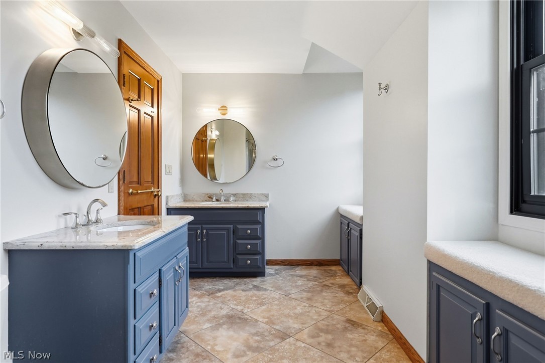 8315 Misty Ridge Trail Poland OH 44514