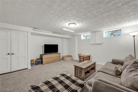 7973 Skyline Drive Broadview Heights OH 44147