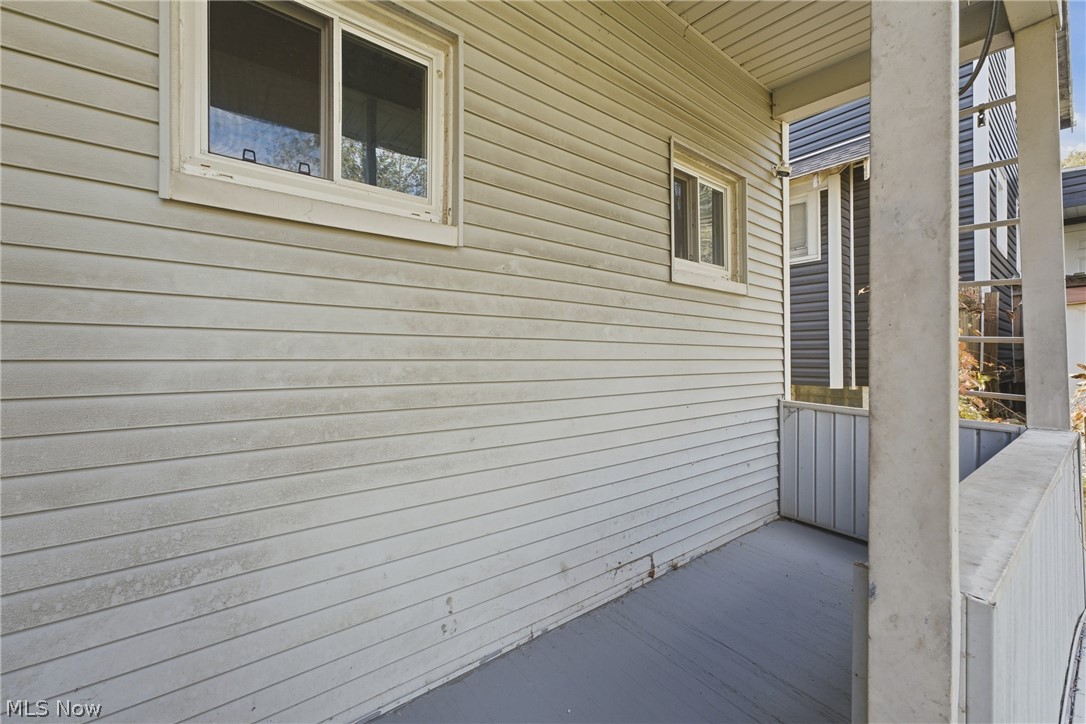 671 Russell Avenue Akron OH 44307