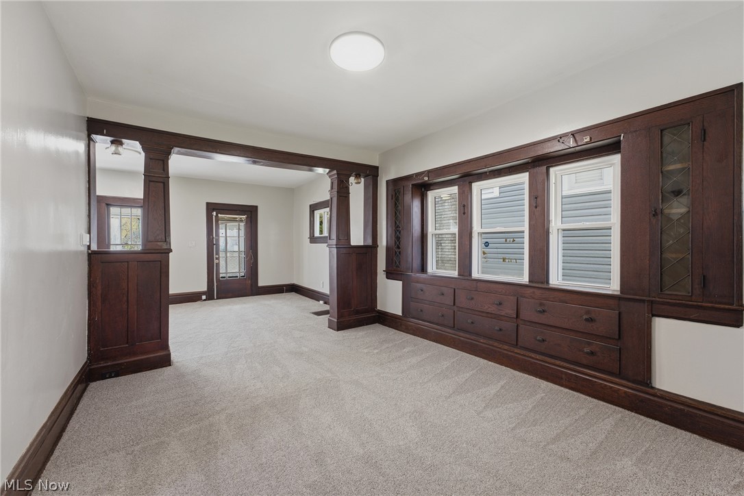 671 Russell Avenue Akron OH 44307