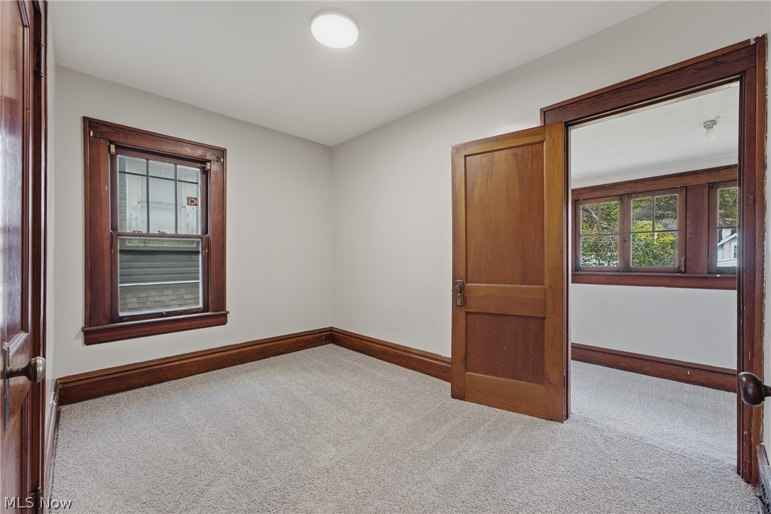 671 Russell Avenue Akron OH 44307