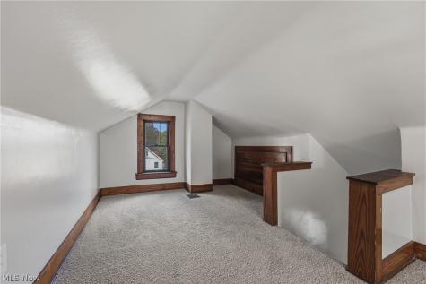 671 Russell Avenue Akron OH 44307