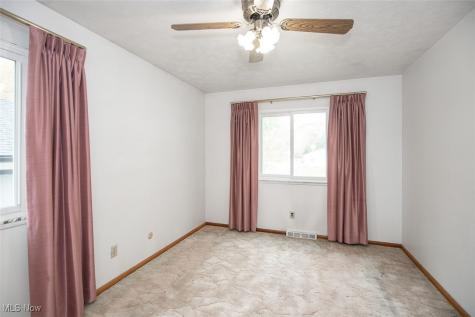 148 Meadow Circle Berea OH 44017