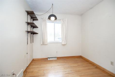 148 Meadow Circle Berea OH 44017