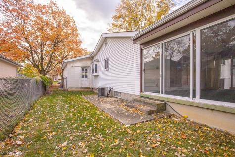 148 Meadow Circle Berea OH 44017