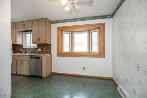 148 Meadow Circle Berea OH 44017