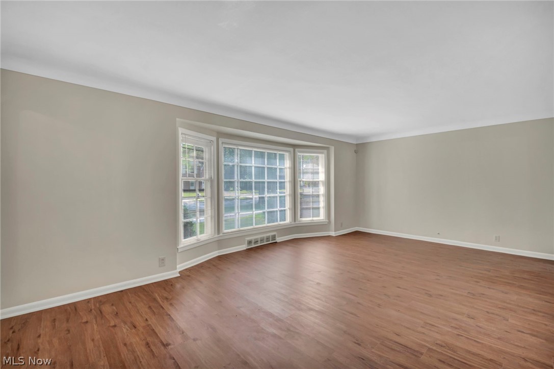 17429 Scottsdale Boulevard Shaker Heights OH 44120