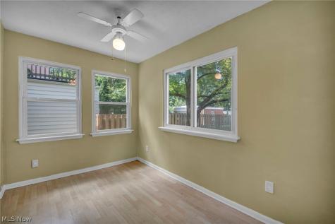 17429 Scottsdale Boulevard Shaker Heights OH 44120