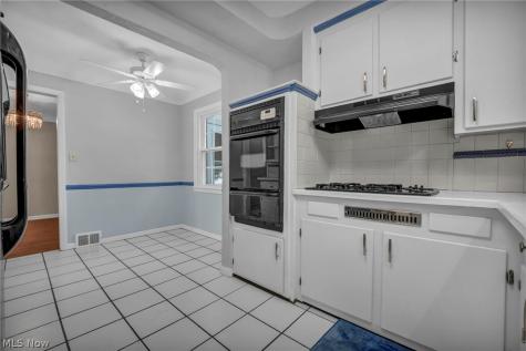 17429 Scottsdale Boulevard Shaker Heights OH 44120