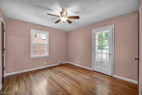 17429 Scottsdale Boulevard Shaker Heights OH 44120