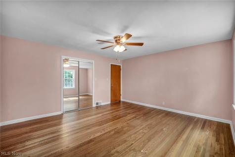 17429 Scottsdale Boulevard Shaker Heights OH 44120