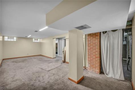 17429 Scottsdale Boulevard Shaker Heights OH 44120
