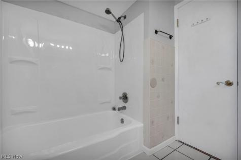 17429 Scottsdale Boulevard Shaker Heights OH 44120
