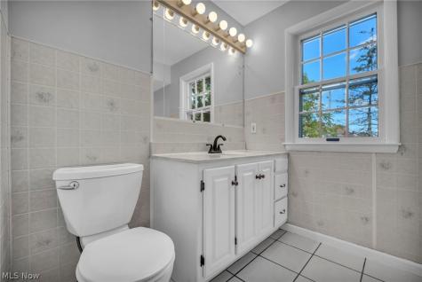 17429 Scottsdale Boulevard Shaker Heights OH 44120