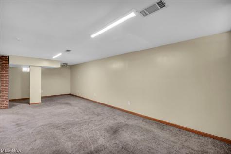 17429 Scottsdale Boulevard Shaker Heights OH 44120