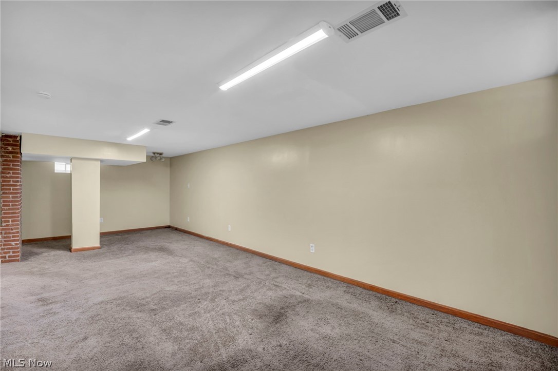 17429 Scottsdale Boulevard Shaker Heights OH 44120