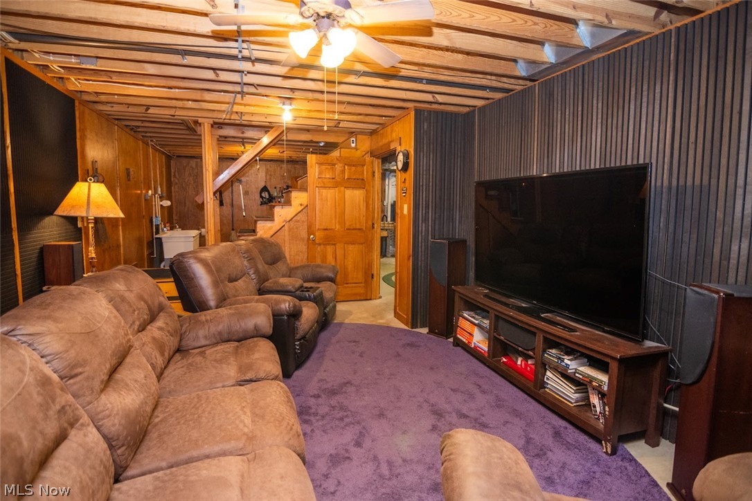 205 Stratton Lane Flushing OH 43977