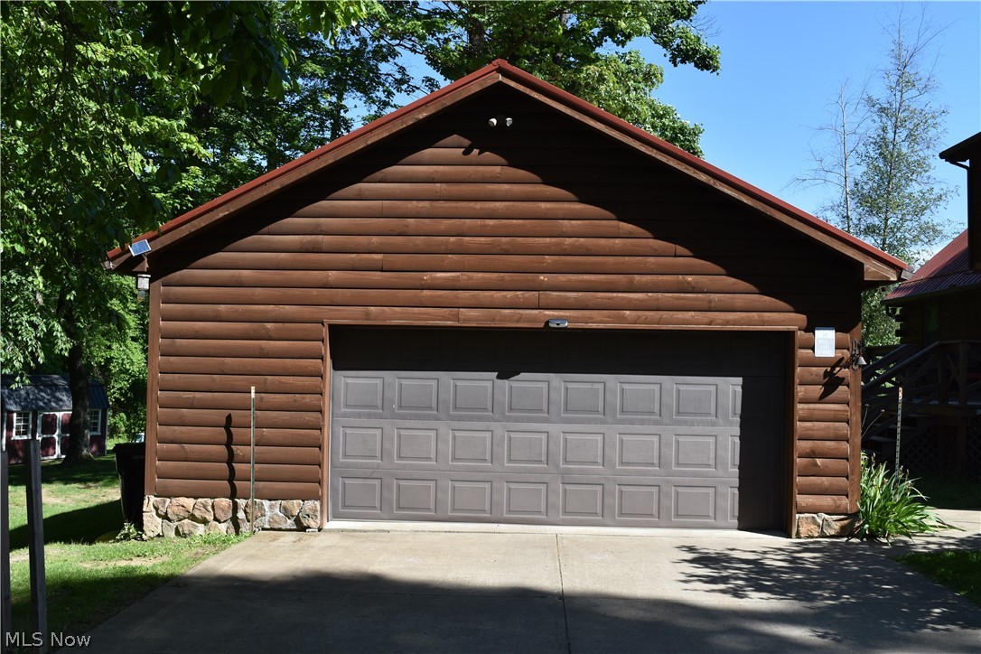 205 Stratton Lane Flushing OH 43977