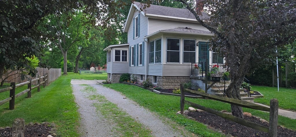116 Pleasant Street Wellington OH 44090