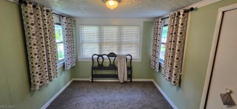 116 Pleasant Street Wellington OH 44090