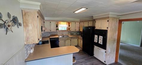 116 Pleasant Street Wellington OH 44090