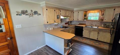 116 Pleasant Street Wellington OH 44090