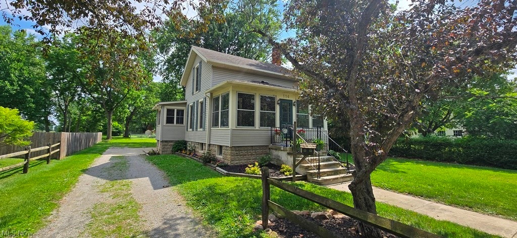 116 Pleasant Street Wellington OH 44090
