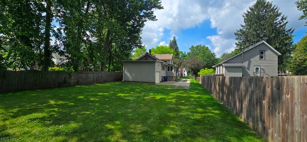 116 Pleasant Street Wellington OH 44090