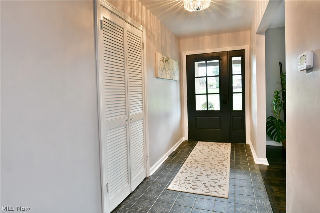 2387 Country Lane Poland OH 44514